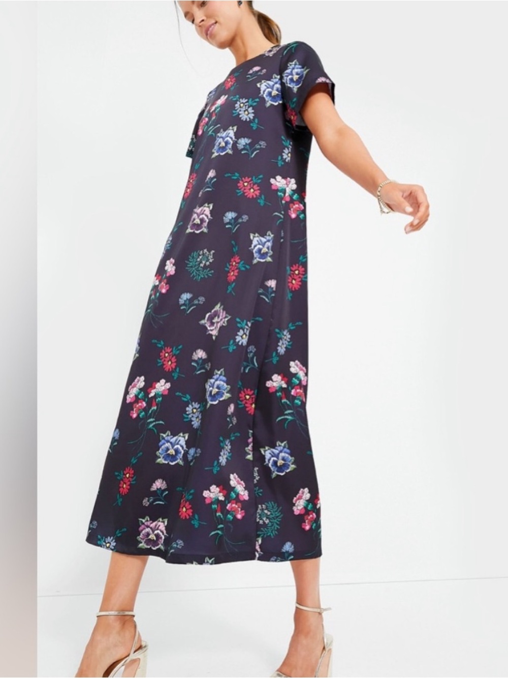 Hyacinth House Black Floral Silky Riley Maxi Dress Size Large - Picture 6 of 10